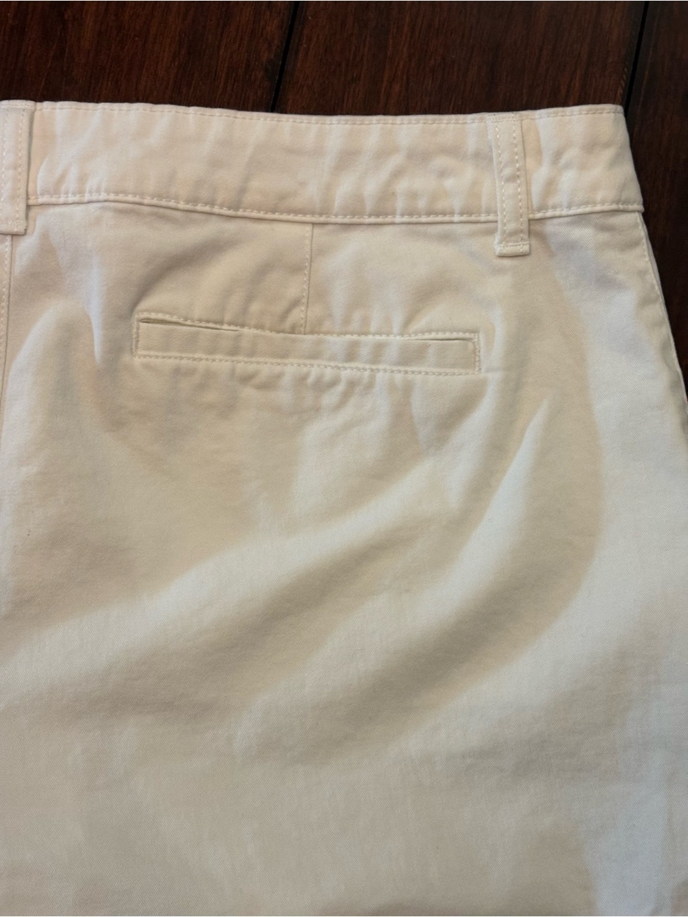 a.n.a A New Approach White Twill Shorts - Women’s Size 12 - Picture 8 of 15
